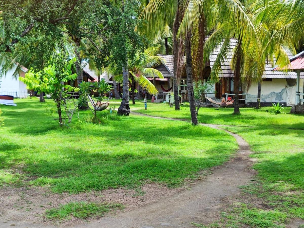Abdi Fantastik Bed and Breakfast Gili Air Buitenkant foto